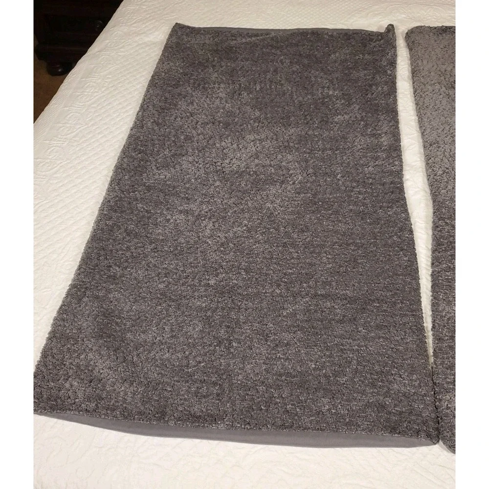 Cococozy 2 Pillow Cases‎ Plush Bouclé Textured King Size Gray EUC